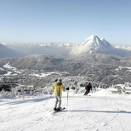 別荘 The Seefeld Retreat - Family Friendly - Mountain Views ゼーフェルト・イン・チロル