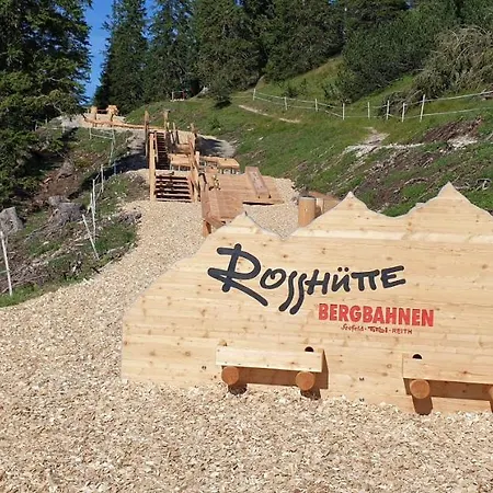 The Seefeld Retreat - Family Friendly - Mountain Views * سيفيلد ان تيرول